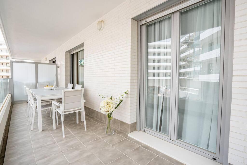 Beautiful Rooftop Pool 3bed