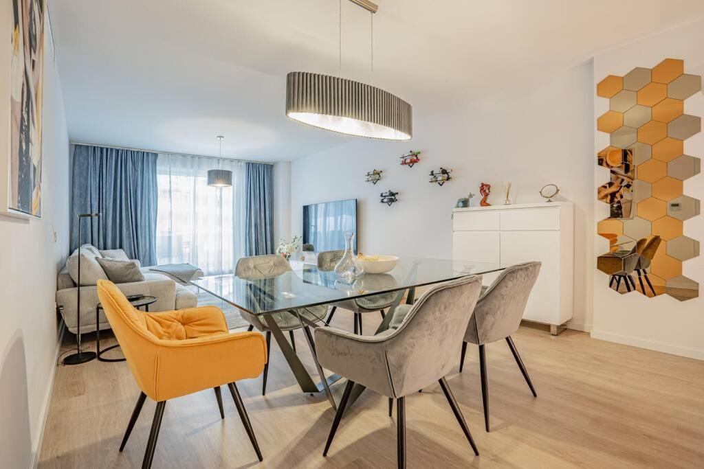 Beautiful Rooftop Pool 3bed Marbella
