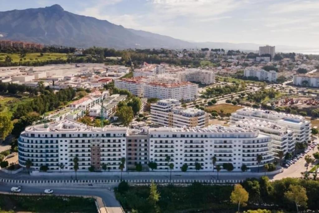 Beautiful Rooftop Pool 3bed Apartamento